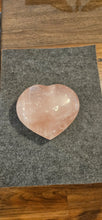Load image into Gallery viewer, Rose Quartz Heart