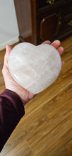 Load image into Gallery viewer, Rose Quartz Heart