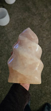 Load image into Gallery viewer, Rose Quartz Flame