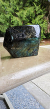 Load image into Gallery viewer, Labradorite Free Form