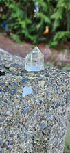 Load image into Gallery viewer, Citrine Point