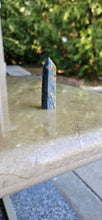Load image into Gallery viewer, Blue Kyanite Point
