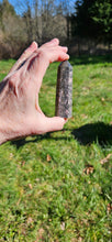 Load image into Gallery viewer, Rhodonite Point