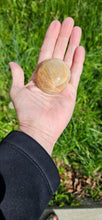 Load image into Gallery viewer, Peach Moonstone Palm Stone