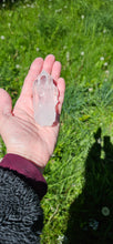 Load image into Gallery viewer, Clear Quartz Point