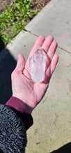 Load image into Gallery viewer, Clear Quartz Point