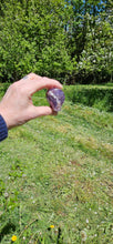 Load image into Gallery viewer, Amethyst Alien Head