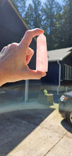 Load image into Gallery viewer, Rose Quartz Point