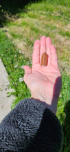 Load image into Gallery viewer, Goldstone Mini Point