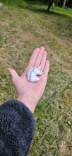 Load image into Gallery viewer, Howlite Unicorn