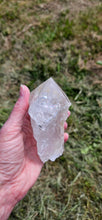 Load image into Gallery viewer, Clear Quartz Point