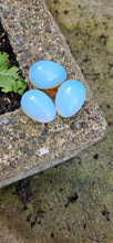 Load image into Gallery viewer, Opalite Egg