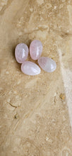 Load image into Gallery viewer, Rose Quartz Mini Egg