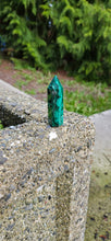 Load image into Gallery viewer, Malachite Point