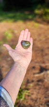 Load image into Gallery viewer, Labradorite Heart