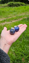Load image into Gallery viewer, Sodalite Small Apple