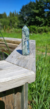 Load image into Gallery viewer, Moss Agate Point