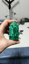 Load image into Gallery viewer, Malachite Point
