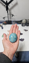 Load image into Gallery viewer, Blue Apatite Palm Stone
