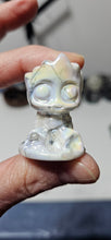 Load image into Gallery viewer, Aura Howlite Baby Groot