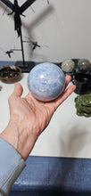 Load image into Gallery viewer, Blue Calcite Sphere