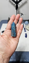 Load image into Gallery viewer, Blue Apatite Point