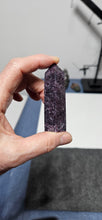 Load image into Gallery viewer, Lepidolite Point