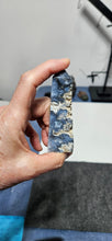 Load image into Gallery viewer, Blue Flower Agate Point