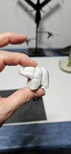 Load image into Gallery viewer, Howlite Bear
