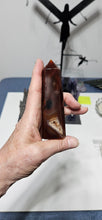 Load image into Gallery viewer, Carnelian Point