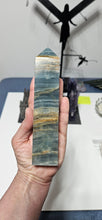 Load image into Gallery viewer, Blue Onyx Tower