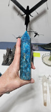 Load image into Gallery viewer, Blue Apatite Tower
