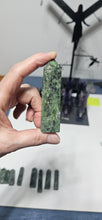 Load image into Gallery viewer, Chrome Diopside Point