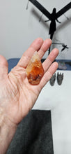 Load image into Gallery viewer, Fire Quartz Diamond Point