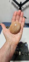 Load image into Gallery viewer, Peach Moonstone Palm Stone