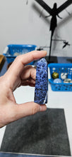 Load image into Gallery viewer, Sodalite Point