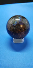 Load image into Gallery viewer, Labradorite Sphere