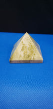 Load image into Gallery viewer, Serpentine Pyramid