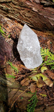 Load image into Gallery viewer, Clear Quartz Point