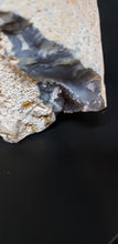 Load image into Gallery viewer, Agate with Druzy