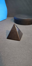 Load image into Gallery viewer, Shungite Pyramid
