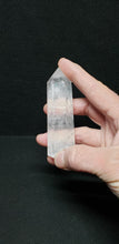 Load image into Gallery viewer, Clear Quartz Point
