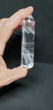 Load image into Gallery viewer, Clear Quartz Point