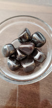 Load image into Gallery viewer, Hematite Tumble Stones