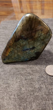 Load image into Gallery viewer, Labradorite Free Form