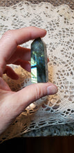 Load image into Gallery viewer, Labradorite Point