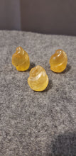 Load image into Gallery viewer, Yellow Fluorite Mini Flame