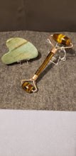 Load image into Gallery viewer, Gua Sha and Facial Roller Set