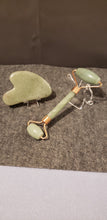 Load image into Gallery viewer, Gua Sha and Facial Roller Set