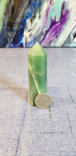 Load image into Gallery viewer, Green Aventurine Point